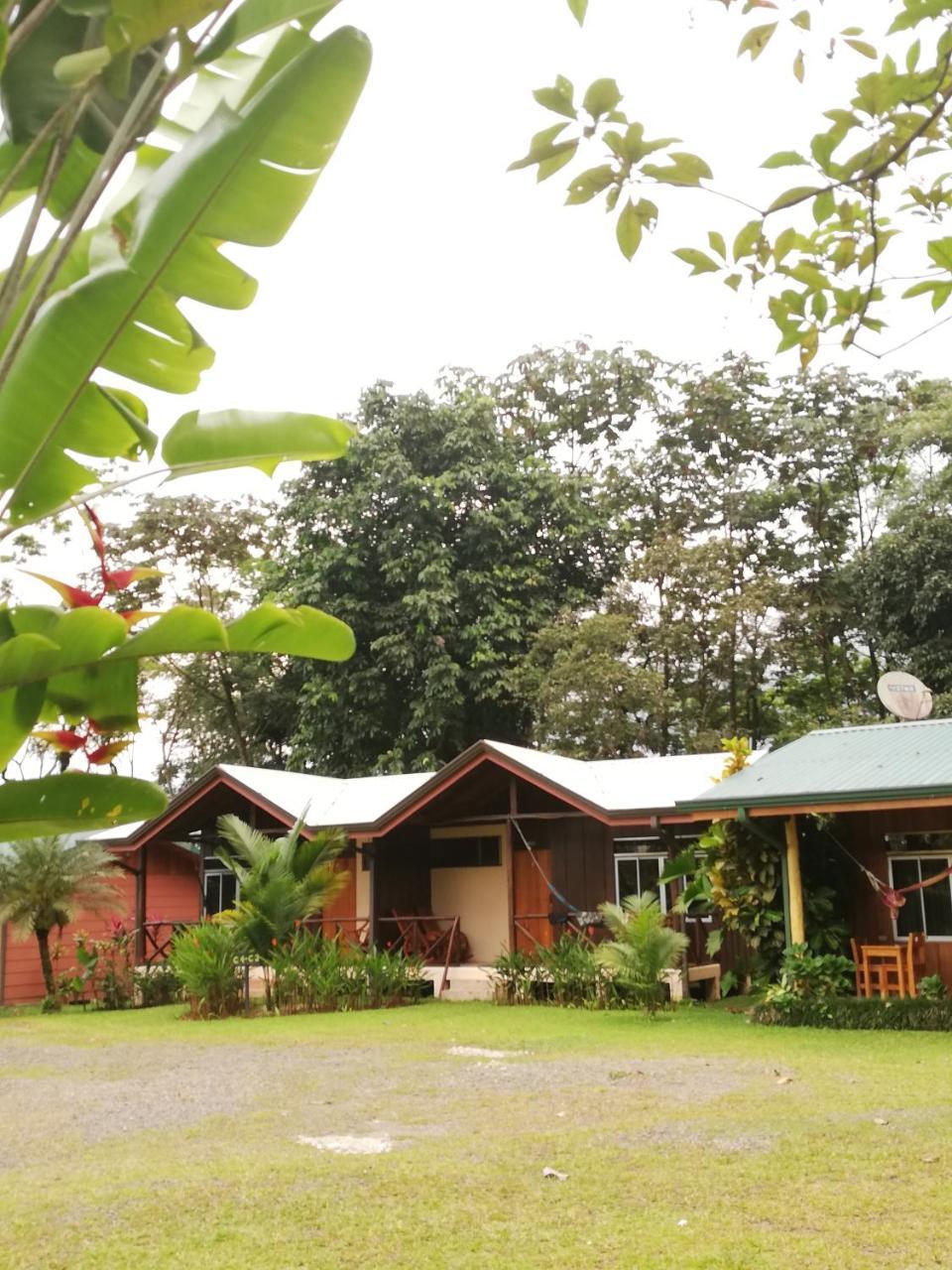 Hotel Brisas Arenal Ла Фортуна Экстерьер фото