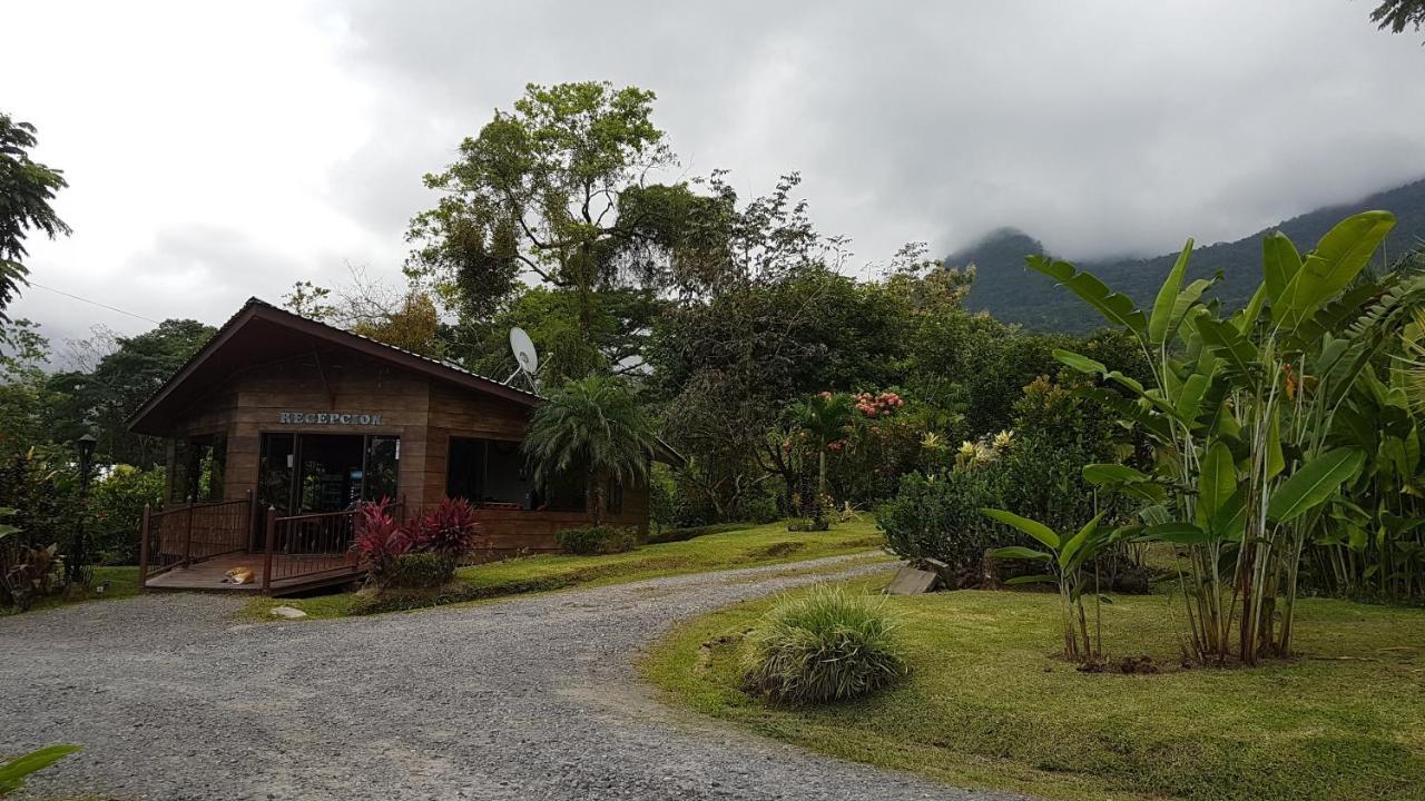 Hotel Brisas Arenal Ла Фортуна Экстерьер фото
