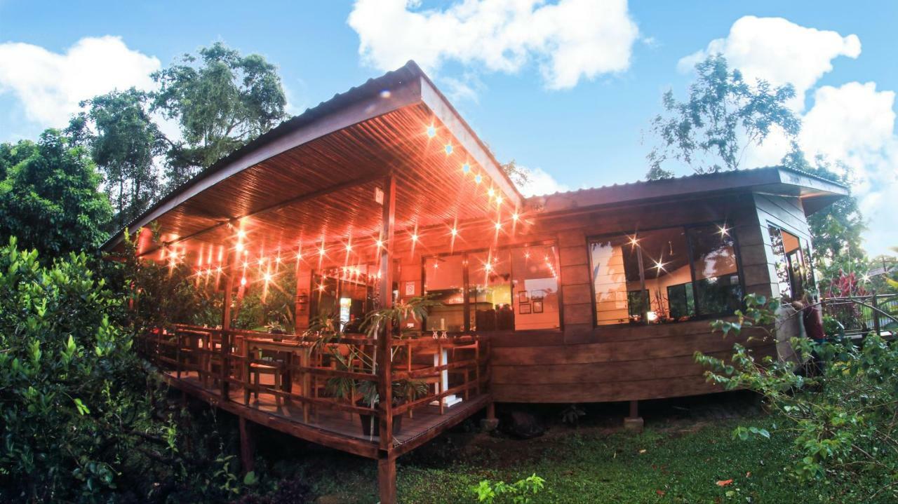 Hotel Brisas Arenal Ла Фортуна Экстерьер фото